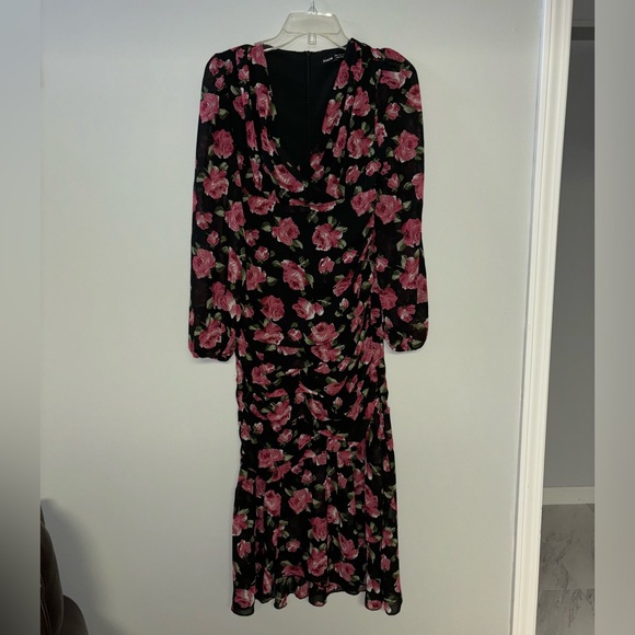 🔥HOT🔥 SHEIN Modely Floral Print Lantern Sleeve Ruched Mermaid Hem Dress midi - Picture 3 of 9
